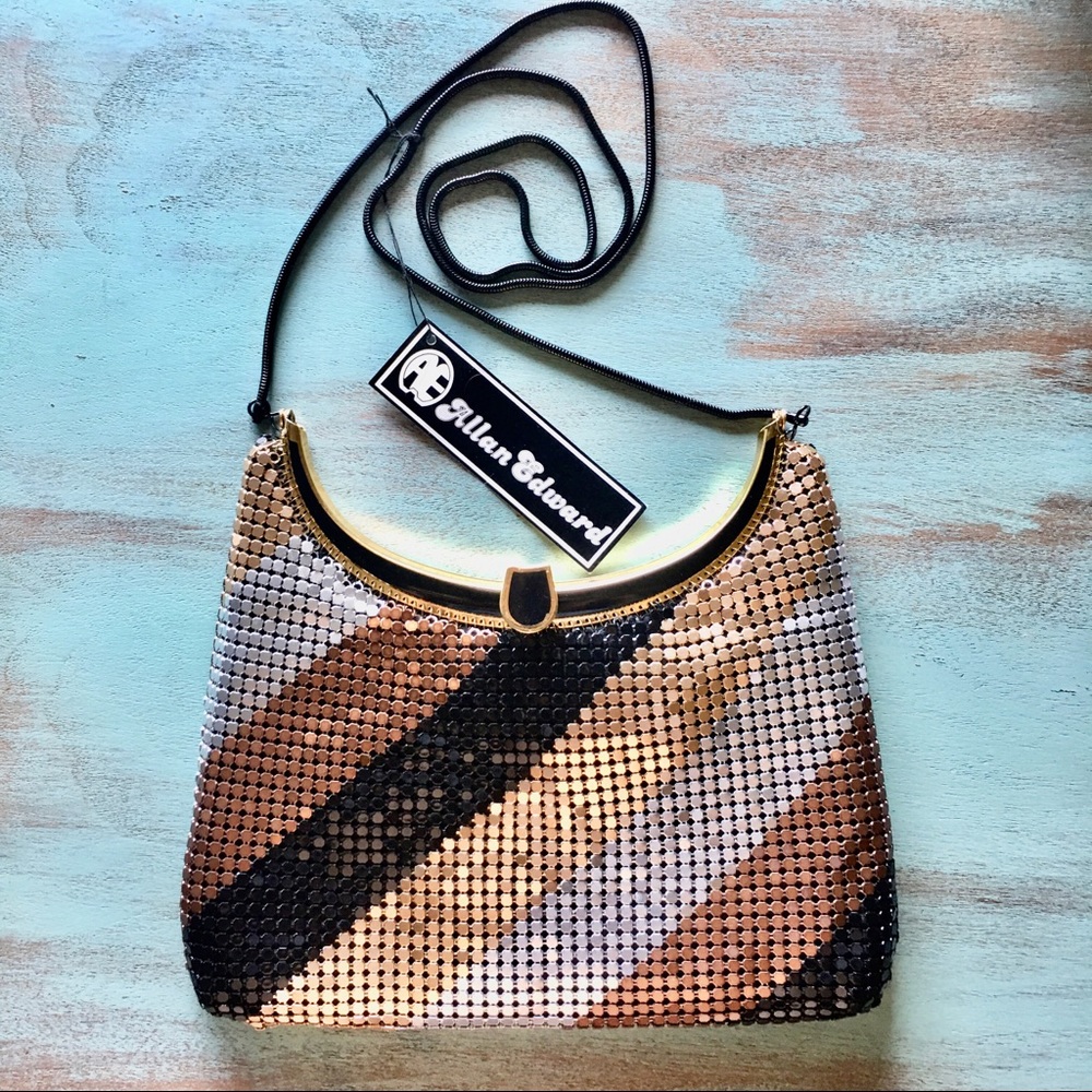 Vintage Allan Edward mesh retro evening bag